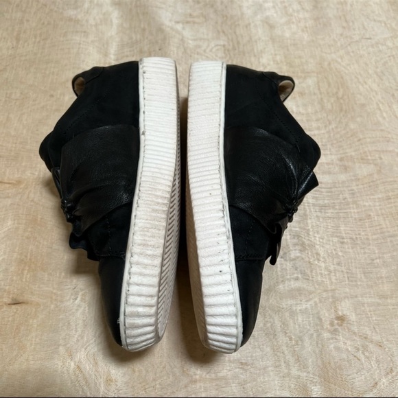 Miz Mooz Orbit Women’s Leather Sneaker Black Size 39 - Picture 5 of 12